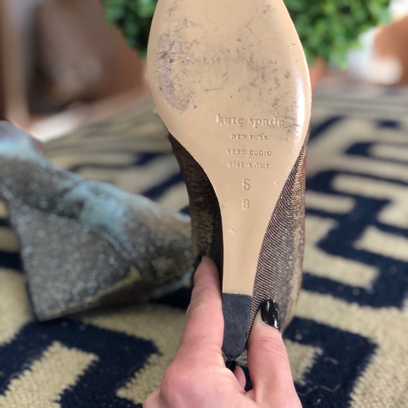KATE SPADE METALLIC WEDGES - Picture 5 of 7